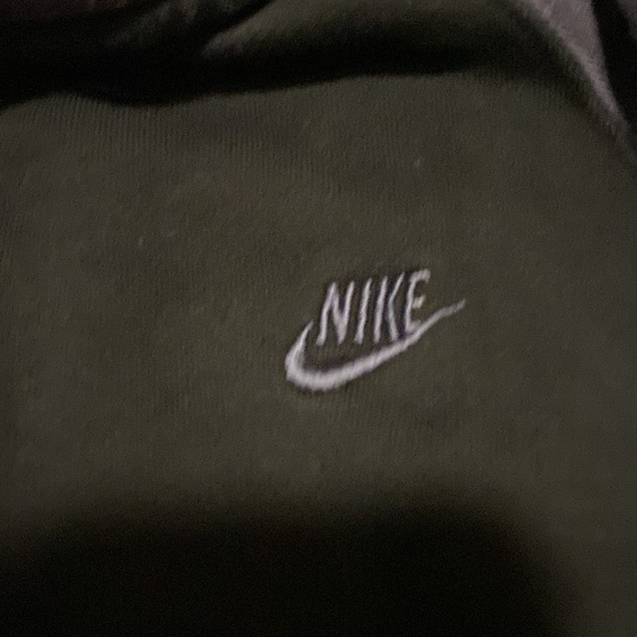 Nike zip up - Picture 3 of 3